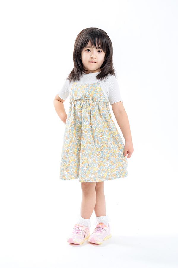 Reika   女の子 モデル画像05