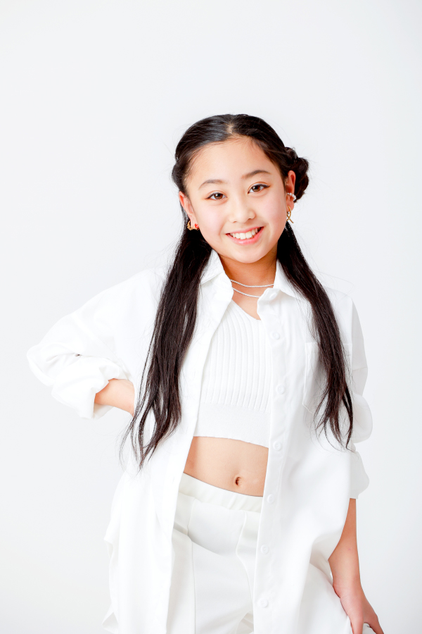 AYASE 関西  女の子 モデル画像04