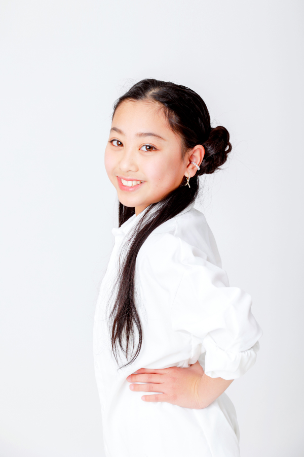 AYASE 関西  女の子 モデル画像06