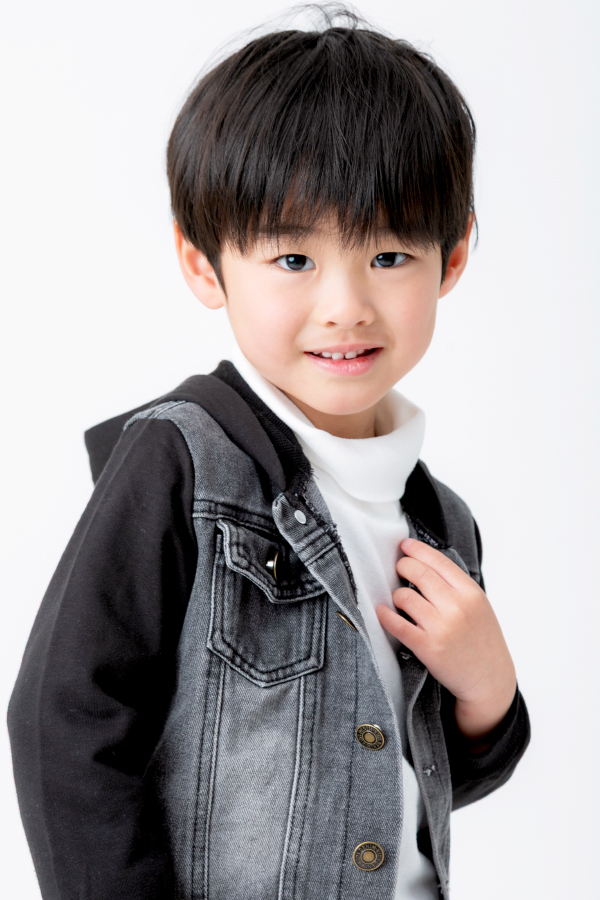 あきと   男の子 モデル画像06
