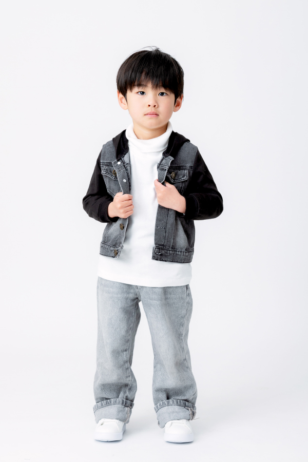 あきと   男の子 モデル画像09