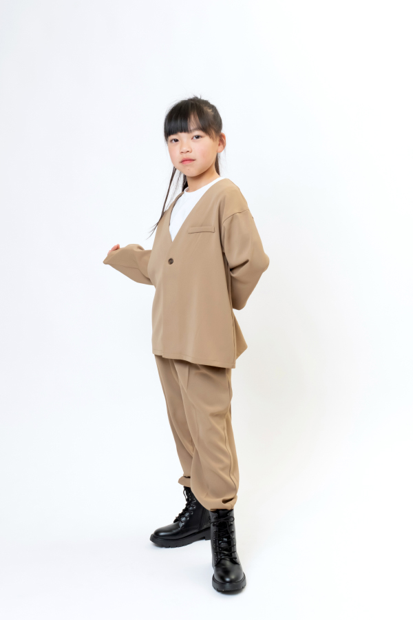 Kokoro 中部 小学生 女の子 画像01