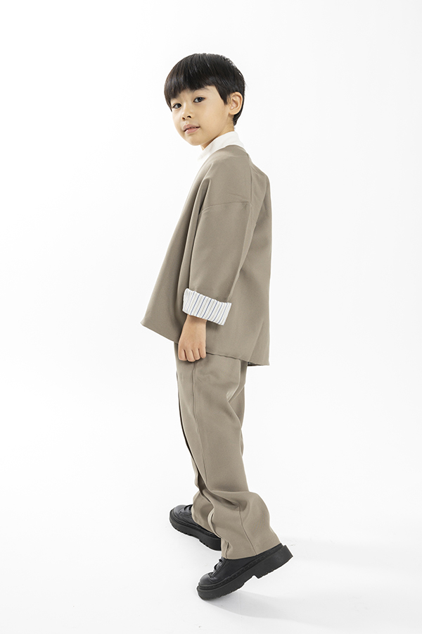 しゅうせい  小学生 男の子 画像05