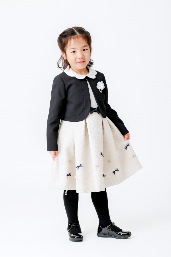 ENA   女の子 モデル画像01