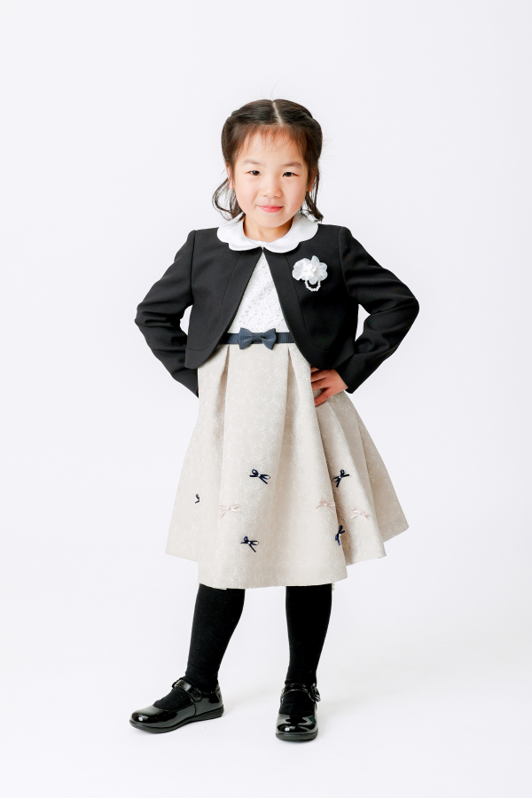 ENA   女の子 モデル画像02