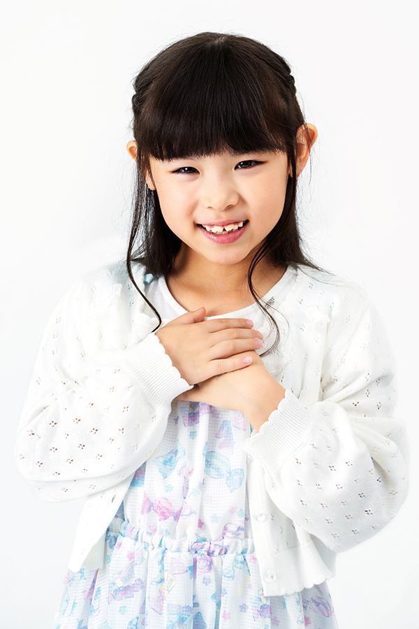 りおか   女の子 モデル画像03