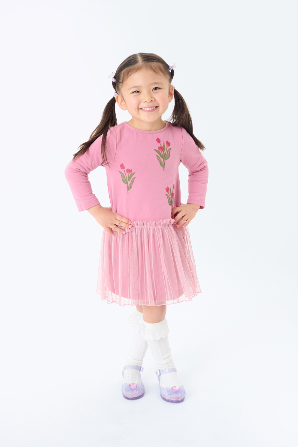 エマ   女の子 モデル画像09