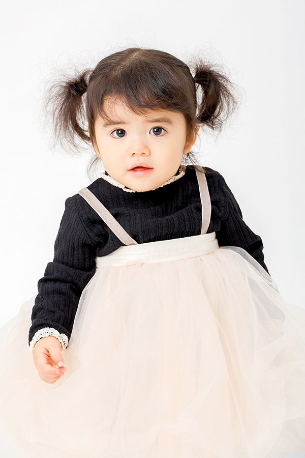 さな  0～1歳 女の子 モデル画像01