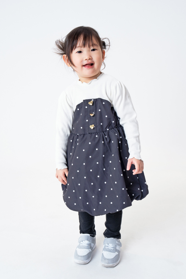 NOA   女の子 モデル画像01