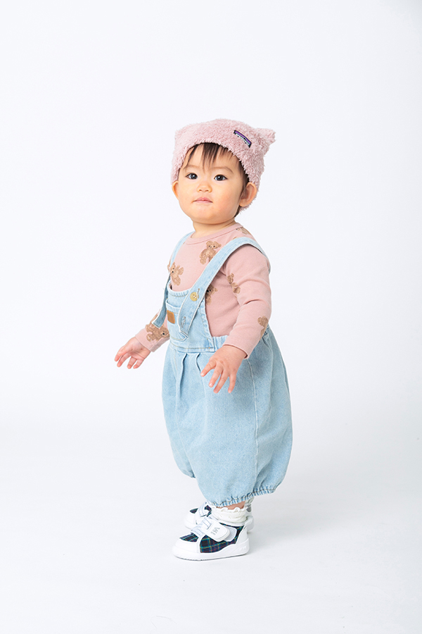 しおね   女の子 モデル画像04