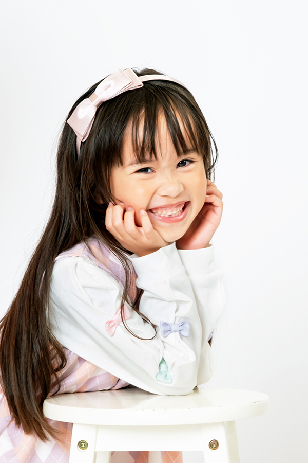 Elsa   女の子 モデル画像08