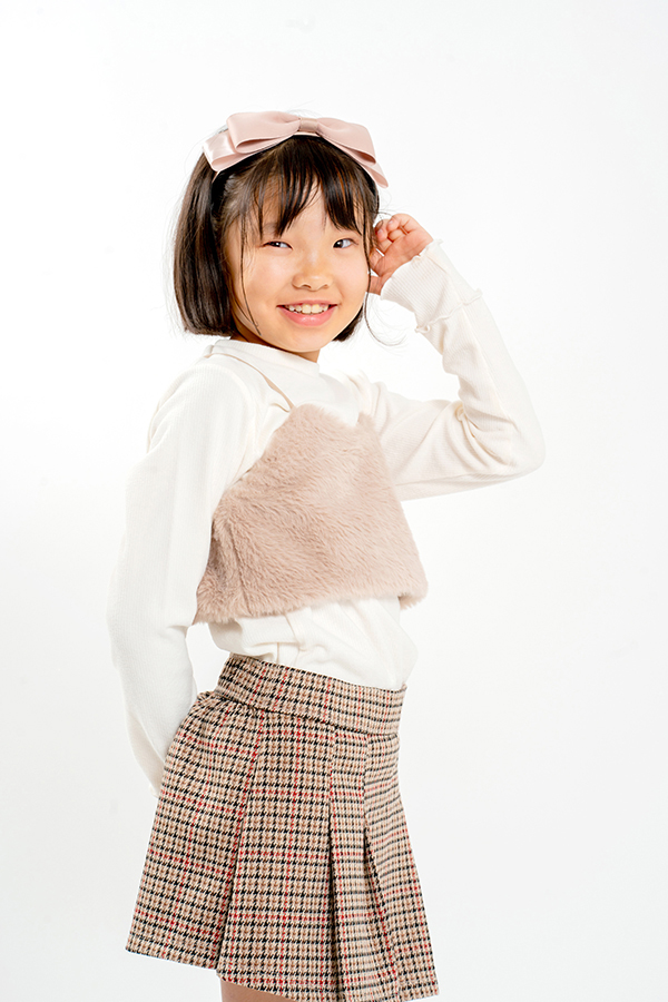 Sara  小学生 女の子 モデル画像06