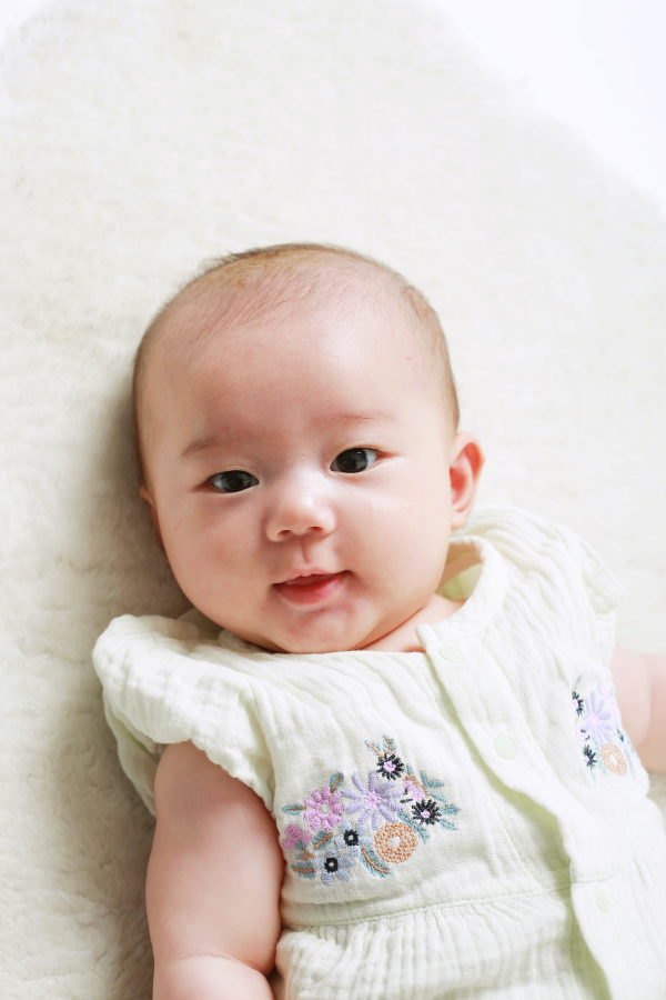 ここは 関東 0～1歳 女の子 モデル画像04