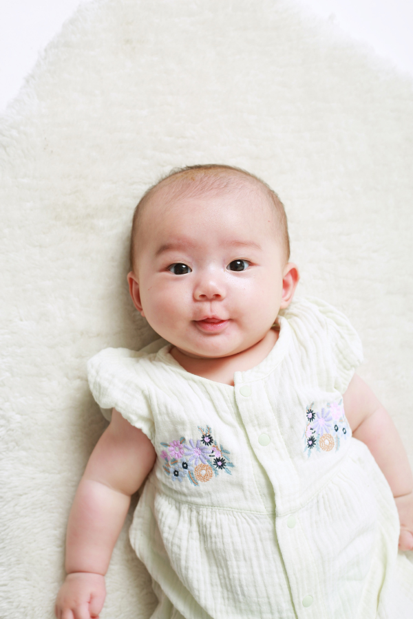 ここは 関東 0～1歳 女の子 モデル画像05