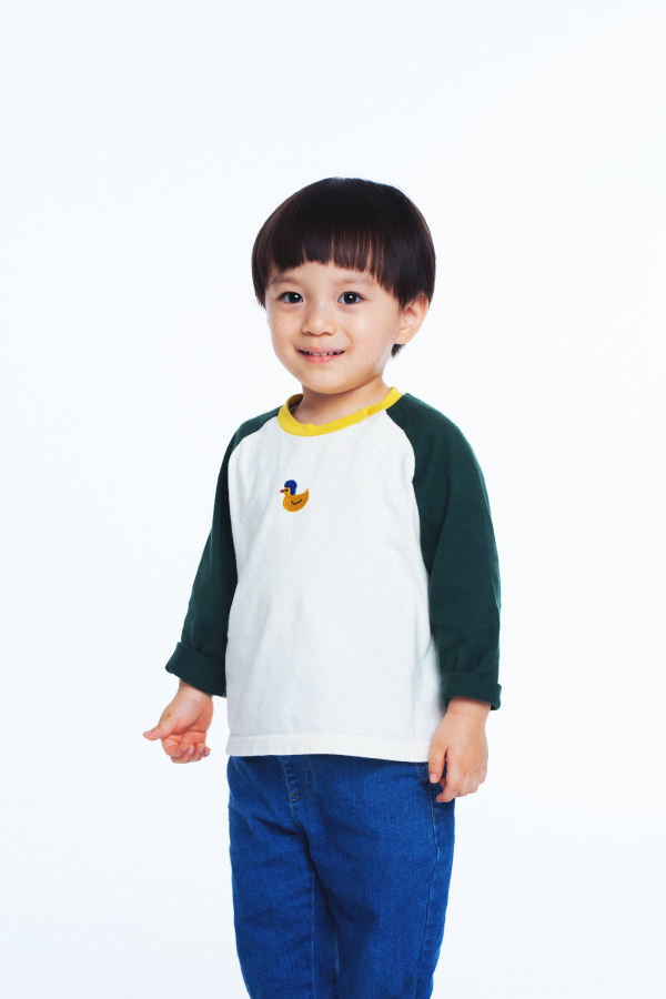 以織 中部  男の子 モデル画像03