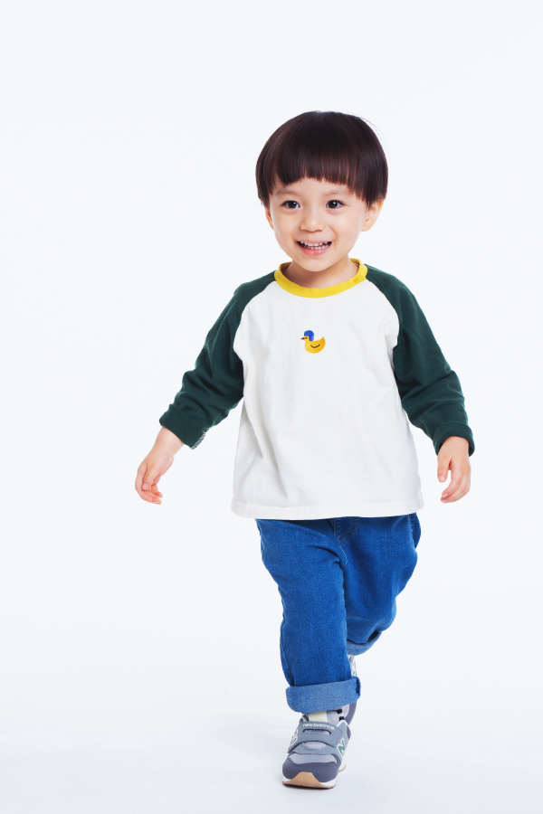 以織 中部  男の子 モデル画像06