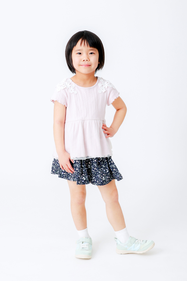 りこ   女の子 モデル画像03