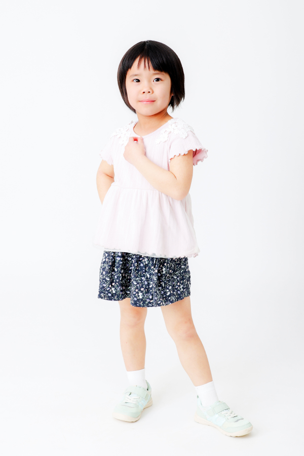 りこ   女の子 モデル画像09