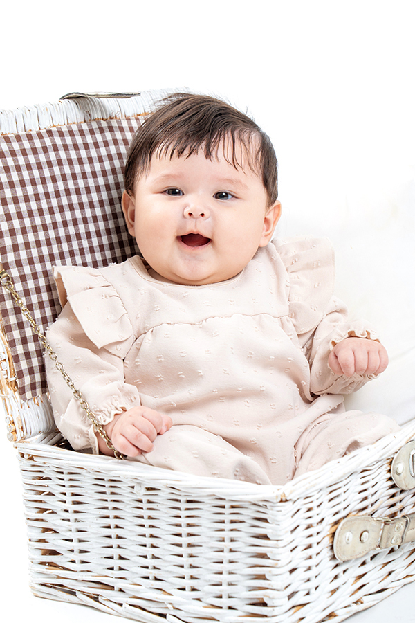 小国　栄真 関東 0～1歳 女の子 モデル画像10
