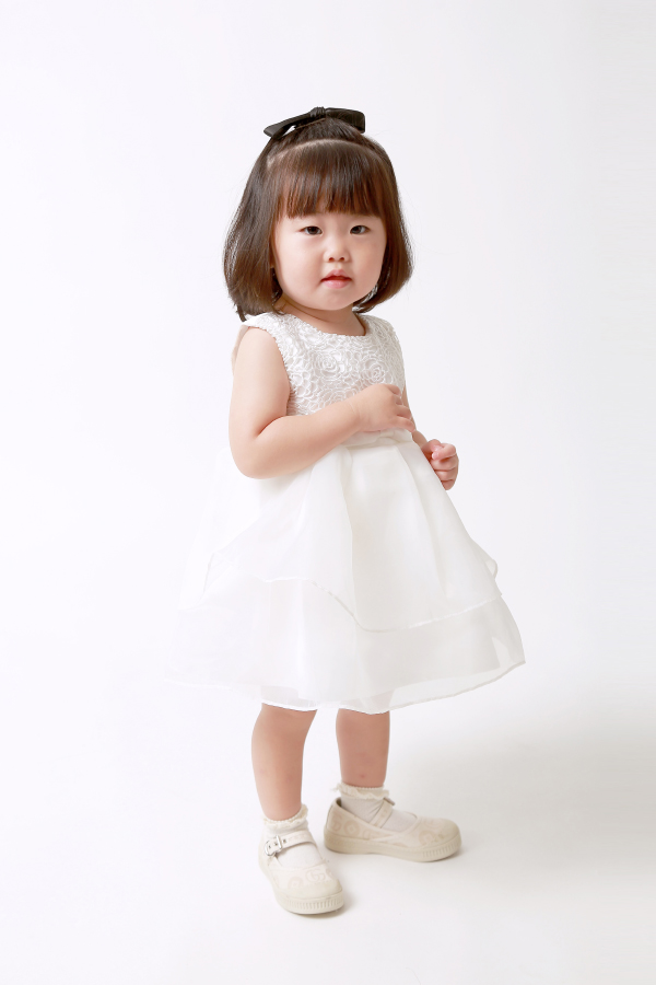 りん 関東 0～1歳 女の子 モデル画像01