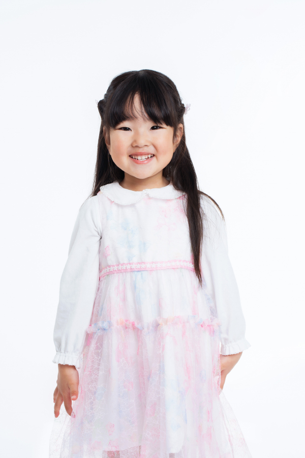 HINA   女の子 モデル画像03