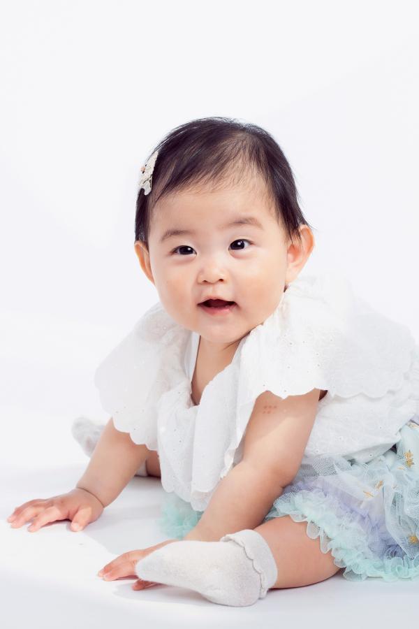 さわ 関東 0～1歳 女の子 モデル画像09