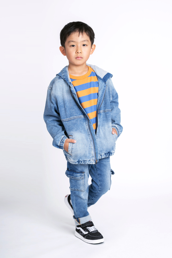 ひろむ 九州・沖縄 小学生 男の子 モデル画像01