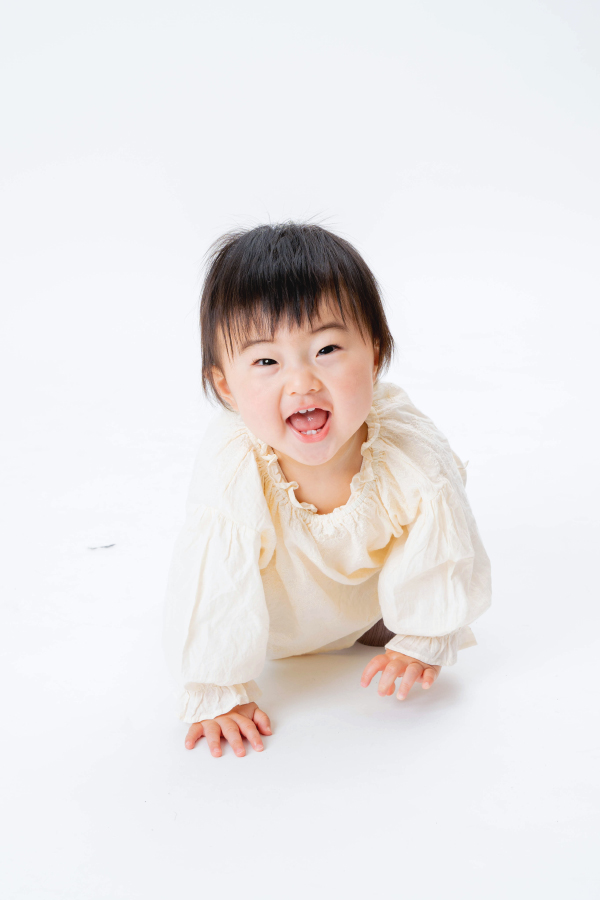 つむぎ 中部 0～1歳 女の子 モデル画像06
