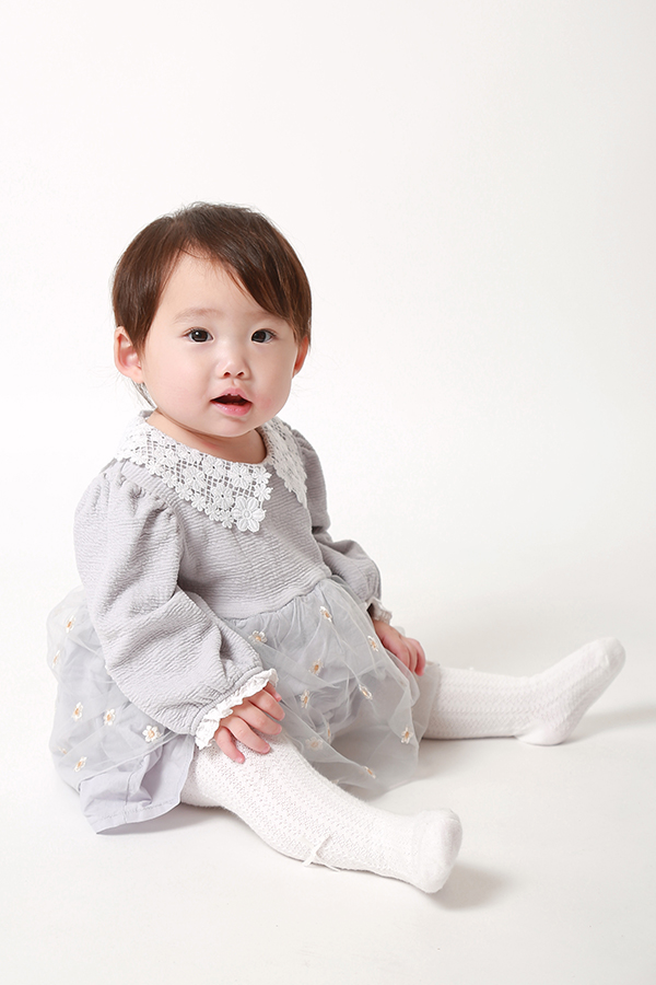 あきな 関東 0～1歳 女の子 モデル画像01