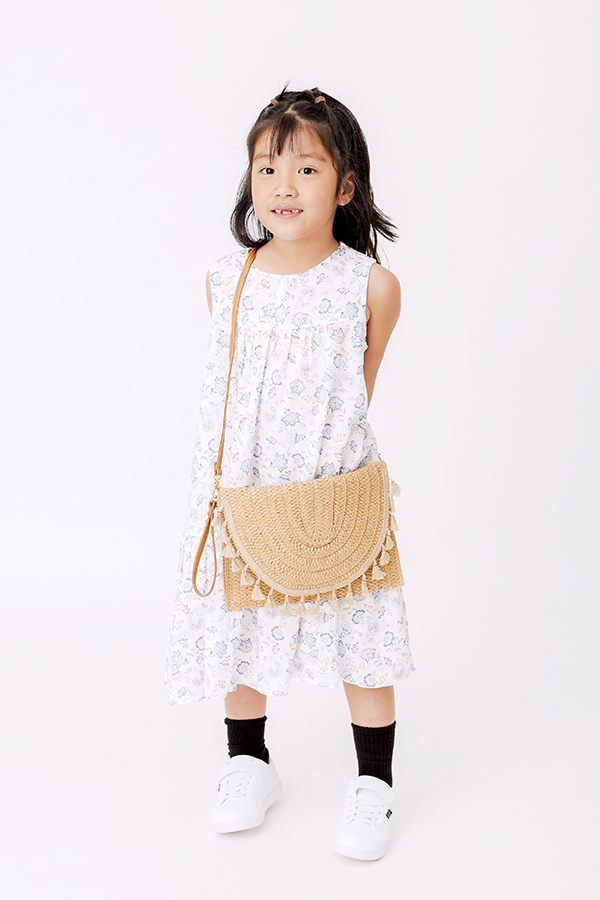 りり 関西 小学生 女の子 モデル画像02