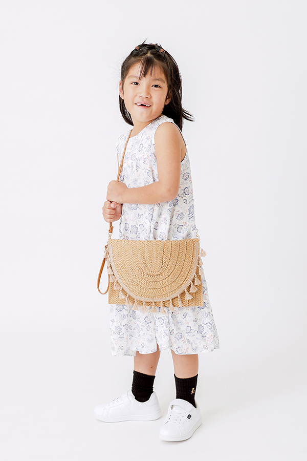 りり 関西 小学生 女の子 モデル画像04