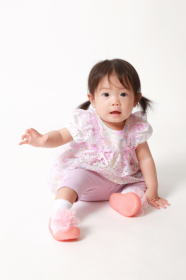 もも 関東 0～1歳 女の子 モデル画像02
