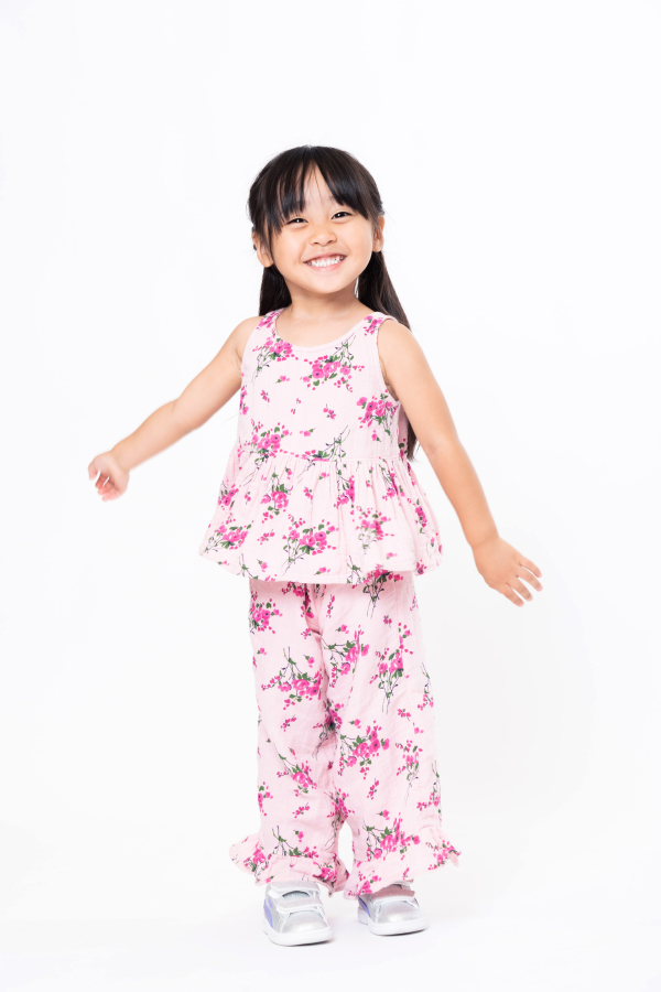 夢空 中部 2～6歳 女の子 モデル画像01