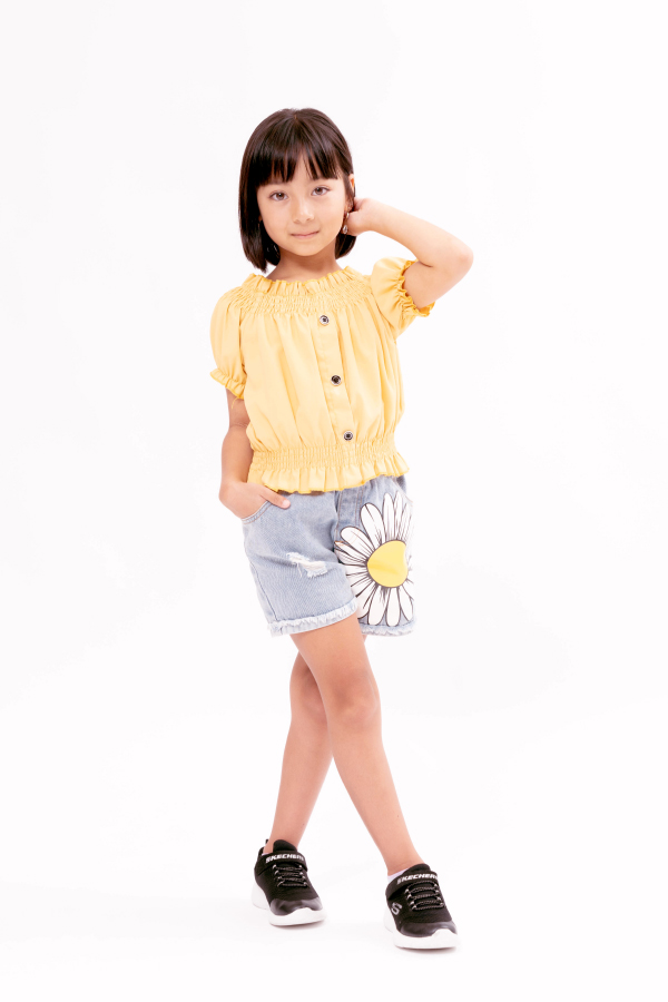 Liana 中部 小学生 女の子 モデル画像03