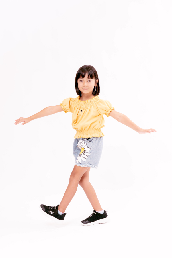 Liana 中部 小学生 女の子 モデル画像04