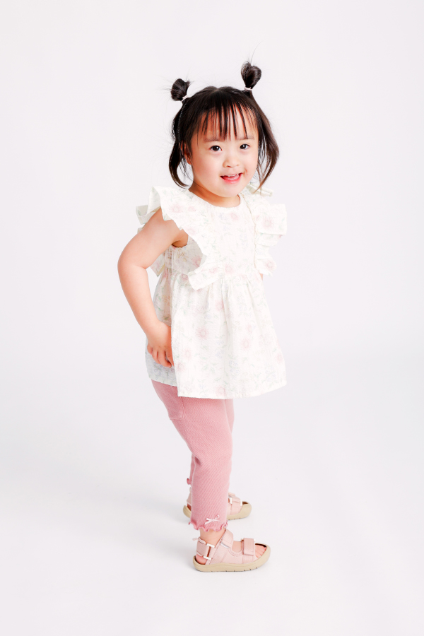 さな 関西 2～6歳 女の子 モデル画像01