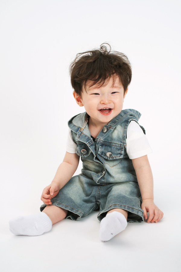 りょう 中部 0～1歳 男の子 モデル画像01