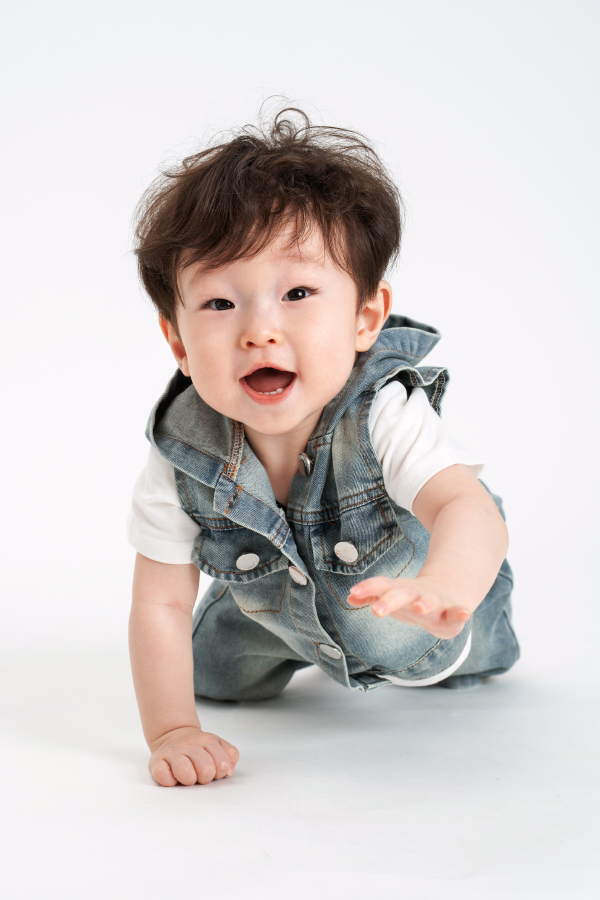 りょう 中部 0～1歳 男の子 モデル画像03