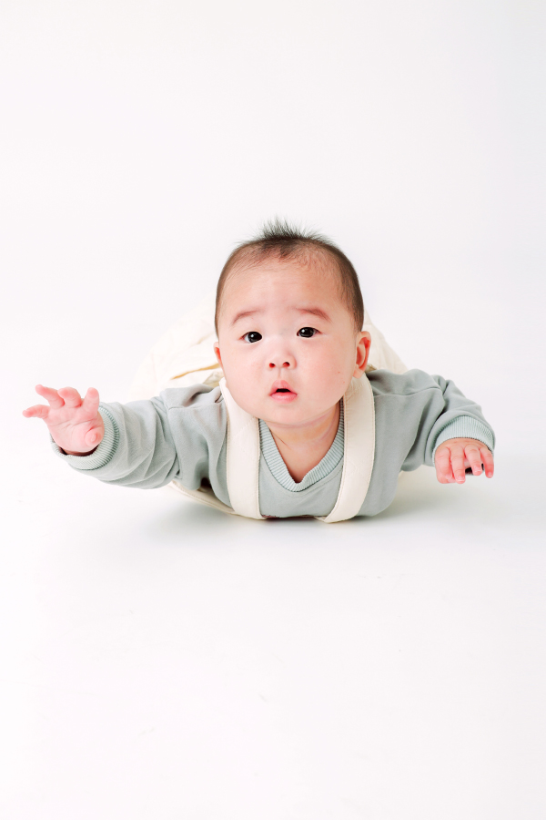 源 関西 0～1歳 男の子 モデル画像09