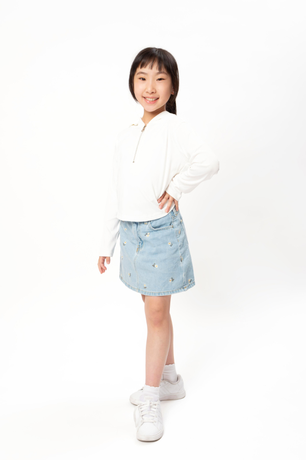しえな 中部 小学生 女の子 モデル画像01
