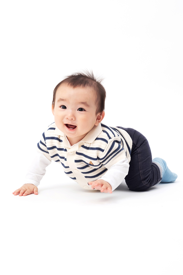 怜埜 中部 0～1歳 男の子 モデル画像02