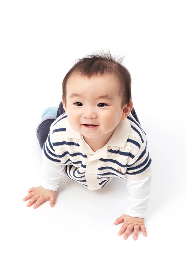 怜埜 中部 0～1歳 男の子 モデル画像04