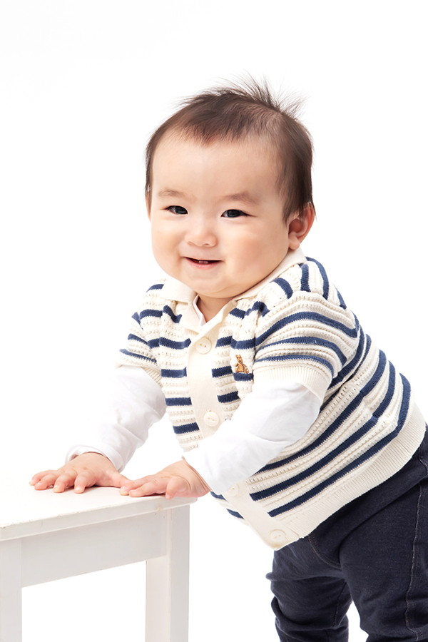 怜埜 中部 0～1歳 男の子 モデル画像09