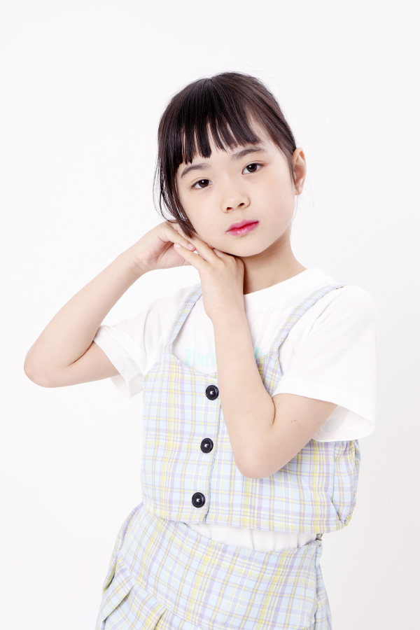 しのぶ 関東 小学生 女の子 モデル画像03