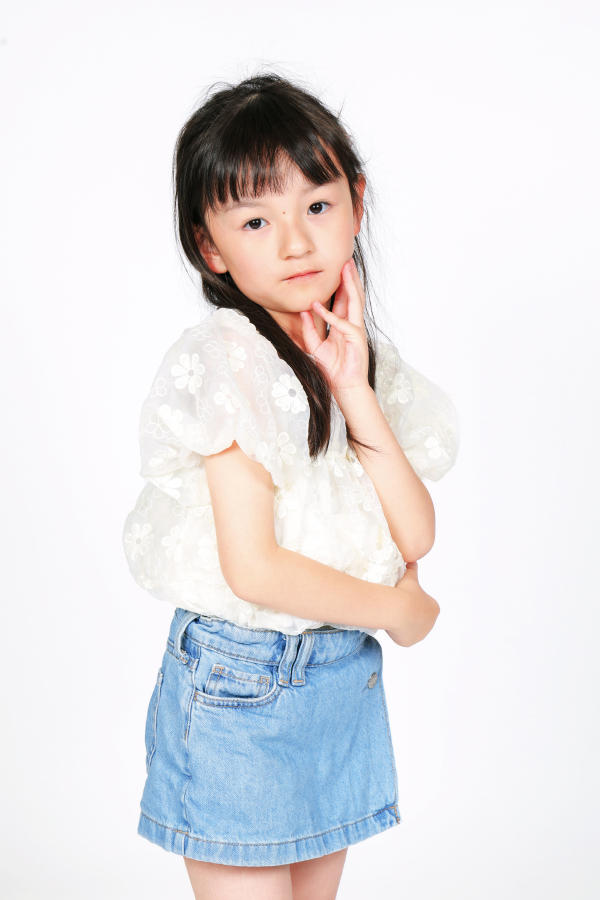 Mao 東北 小学生 女の子 モデル画像09