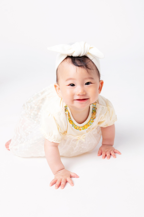 まな 関西 0～1歳 女の子 モデル画像07