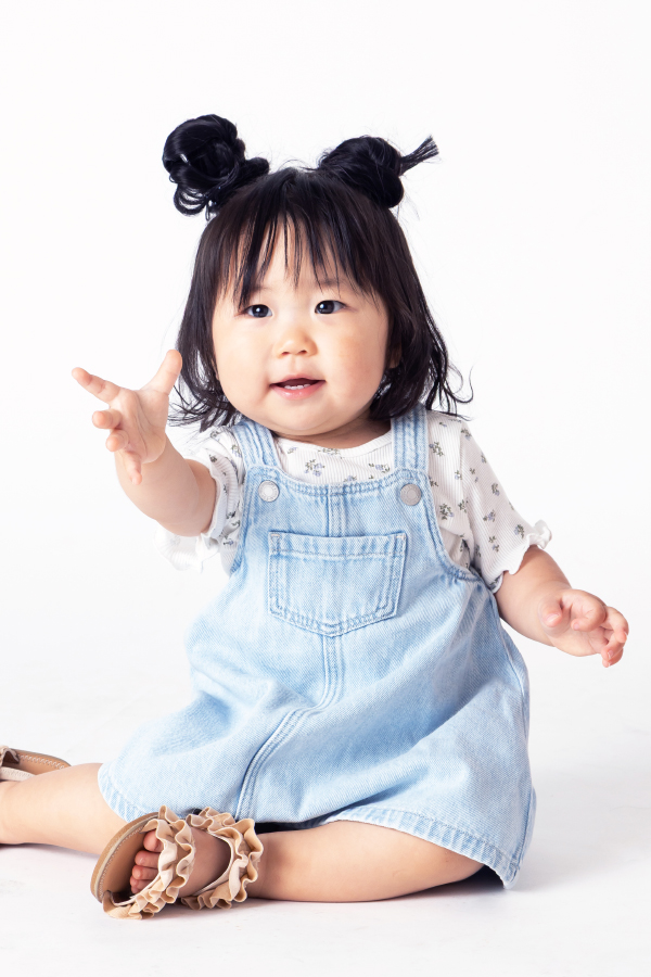 つむぎ 関東 0～1歳 女の子 モデル画像01