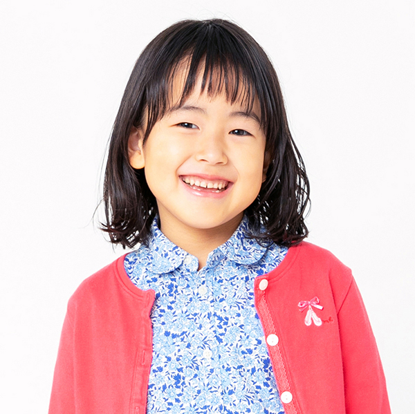 ななこ  小学生 女の子