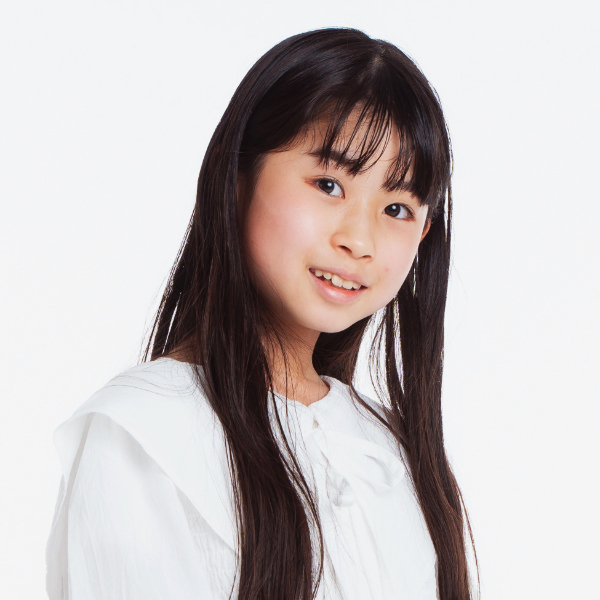 Ana   女の子