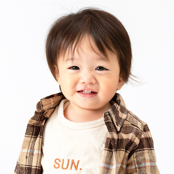 茉白  0～1歳 男の子